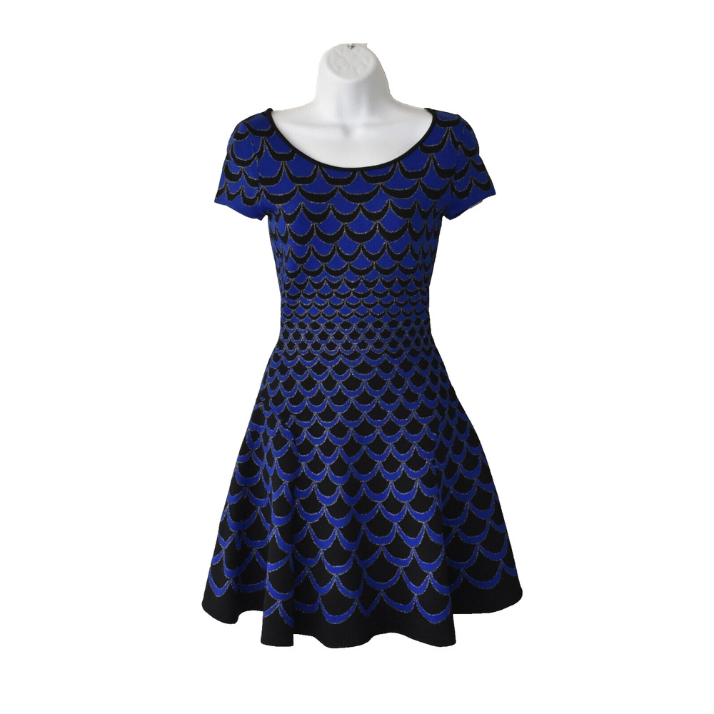 A8 Auth DIANE VON FURSTENBERG Blue & Black Scalloped Knit Fit & Flare Dress Sz P